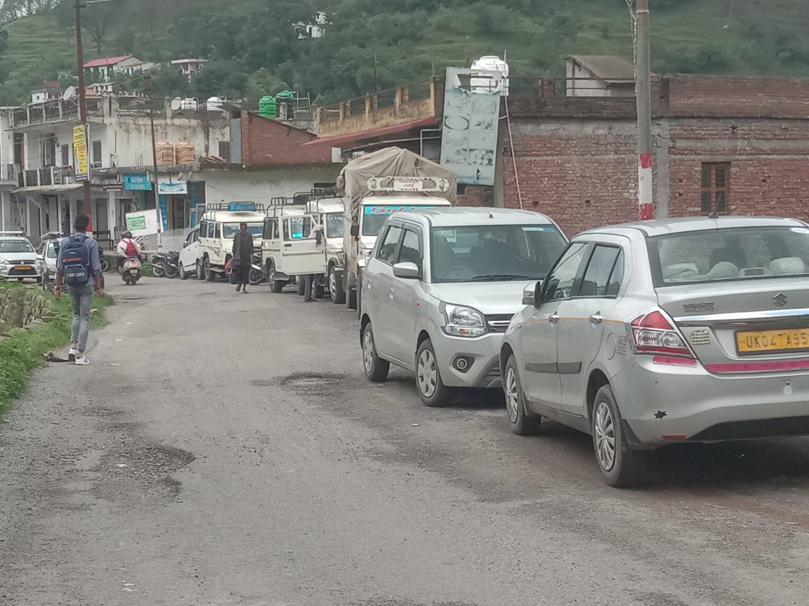 सोमेश्वर में 200 से अधिक वाहनों की होती है आवाजाही